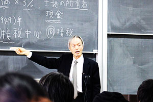 川田先生最終講義の様子
