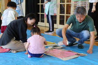 三成幼稚園での造形活動1